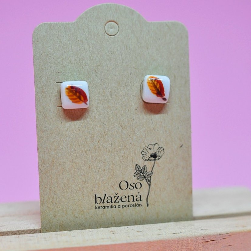 Malované čtverečky - různé vzory - Barva: řebříček